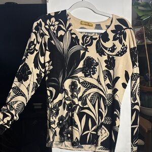 Floral Black and Cream Long Sleeve Top (Box#4)